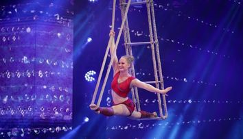 Românii au talent 2023. Lissa Rinne, acrobata din Germania care a ținut juriul în suspans pe tot parcursul momentului