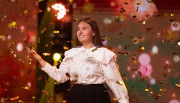 Vineri seara, Andra a dat un Golden Buzz cu lacrimi în ochi! Românii au talent, lider absolut de audiență cu noua ediție!