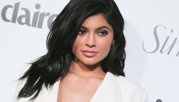 Kylie Jenner a sters toate pozele fiicele ei de pe Instagram. Care e motivul din spatele deciziei starletei