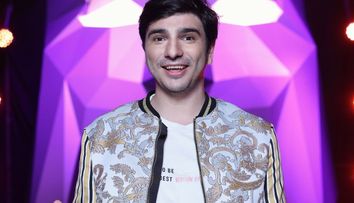 Alex Bogdan