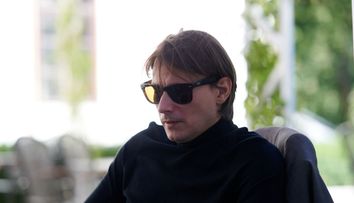 Ce a răspuns Marius Manole la întrebarea “Când te însori?”