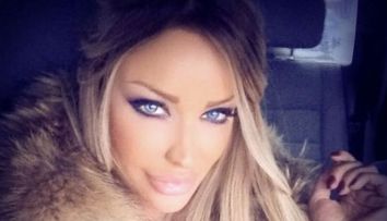 Tinuta care ii face picioarele sa para interminabile. La ce truc vestimentar a apelat Bianca Dragusanu