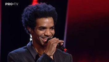 Vocea 2022: Primul LIVE. Winael Baldus a ridicat antrenorii și sala în picioare cu interpretarea piesei „You're the Voice”