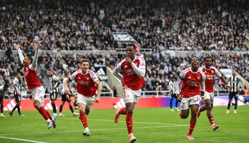 Liverpool, răpusă, Arsenal face „remontada” și City marchează cinci! Cum a arătat etapa a șasea din Premier League