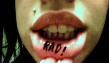 Cel mai dureros loc pentru un tatuaj FOTO