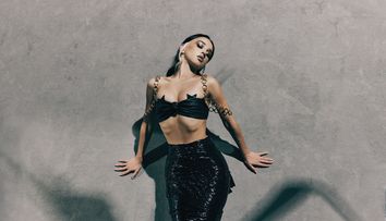 INTERVIU EXCLUSIV! Holy Molly va susține primul ei concert exclusiv solo, pe 24 octombrie, în clubul Control din București