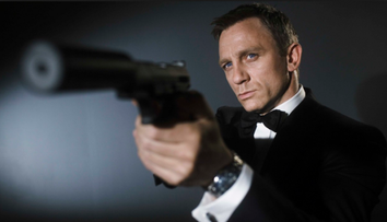 Iti vine sa crezi ca el va fi noul James Bond? Pe cine au pus producatorii ochii pentru a-l inlocui pe Daniel Craig