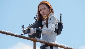 Scarlett Johansson a dat în judecată Disney după difuzarea filmului Black Widow. Care e motivul