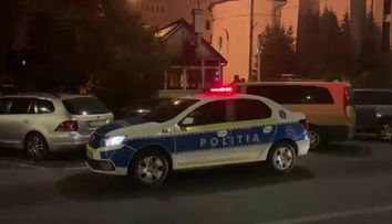 Tragic! Un băiat de 15 ani din Ploiești și-a pus capăt zilelor aruncându-se de la etaj! Motivul absurd din spatele gestului extrem