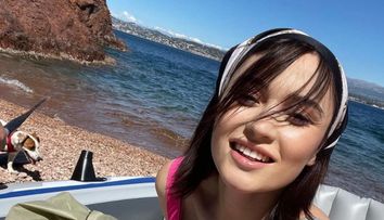 Irina Rimes, cu un look de adolescentă. Reacția fanilor: „Arată de 17 ani și e foarte dulce”
