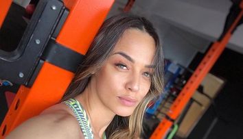 Andreea Raicu, fotografie de arhivă! Cum arăta vedeta când era doar un copil