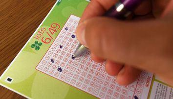 De Ziua Națională s-a câștigat marele premiu la Loto 6/49 în valoare de 900.000 de euro. Unde a fost jucat biletul norocos
