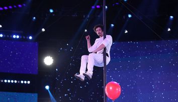 Remi Martin, concurentul care ne-a dat impresia că plutește pe scena talentelor. Are un parcurs incendiar la Românii au talent