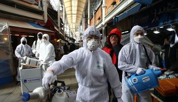 Un doctor din Iași nu crede în coronavirus: „Mă ofer voluntar să mă infectez cu virusul vieții”