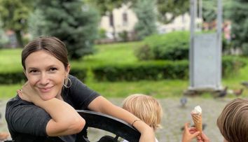Adela Popescu a anunțat numele celui de-al treilea fiu. Imaginea adorabilă cu care și-a impresionat fanii