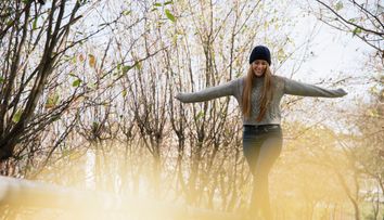 Au bătut pasul pe loc, dar a venit și rândul lor! Două zodii își vor schimba total viața chiar în Duminica Floriilor! Ce evenimente sunt prevăzute pentru acești nativi