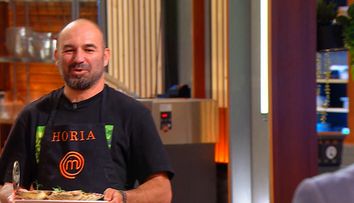 MasterChef, 11 noiembrie 2025. După ce a fost chemat de Ariane de la balconul salvaților, Horia e jurizat: 