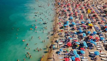 Prețuri cazare Litoral 2023 | Cât te costă o cameră la mare dacă nu stai la hotel