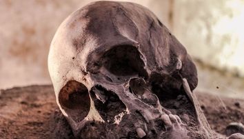 Unul dintre cei mai brutali criminali din istorie a trait acum 8000 de ani in Europa!