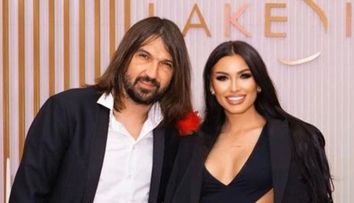 Dan Alexa a sărbătorit divorțul de Andrada! Fostul fotbalist, surprins alături de nume mari din showbizul românesc. Cum a reacționat când unul dintre prietenii lui a dezvăluit că sportivul iubește din nou