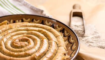Targul in care produsele traditionale sunt epuizate dupa 2 ore: ”Nu pun nevasta la gatit, copilul e sanatos”