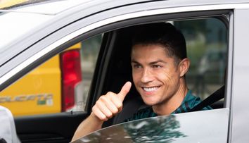 Cristiano Ronaldo și-a cumpărat un Ferrari exclusivist. Cum arată mașina de 1,6 milioane de euro