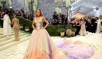 Blake Lively, apariție șoc la Met Gala 2026: întoarcerea pe covorul roșu după patru ani de tăcere și scandaluri
