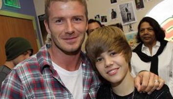 Justin Bieber i-a propus o afacere lui David Beckham!