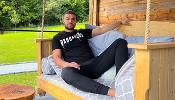 Culiță Sterp a plecat în vacanță alături de logodnica și de fiul lor. Ce destinație exotică au ales cei doi: „În sfârșit”