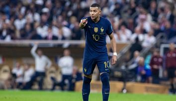Cine e iubita lui Kylian Mbappe? Starul francez s-ar iubi cu primul model transgender care a pozat în Playboy