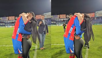 Și-a cerut iubita în căsătorie pe stadion, după un meci important. La doar trei zile de la logodnă, celebrul fotbalist a anunțat despărțirea. Ce s-ar fi întâmplat între cei doi