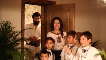 Echipa Visuri la cheie a transformat o superba casa bucovineana!
