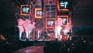 Nu îți place Vunk? Ai locul asigurat la concertul lor din 14 februarie – Vunk Simfonic