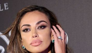 Mădălina Ghenea, pe covorul roșu alături de Angelina Jolie. Românca, la fel de frumoasă ca supervedeta de la Hollywood