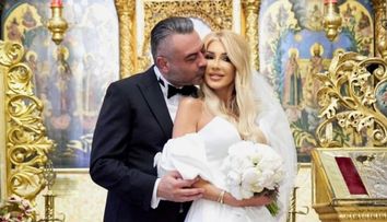 Nu i-a venit să creadă cum s-a afișat soțul ei, care o șantaja și hărțuia în urmă cu câteva săptămâni. Aflați în proces de divorț, bărbatul se află într-o altă relație, dar în același timp o caută cu disperare pe actuala soție, cu care s-a căsătorit după doar 2 luni de relație: „E un escroc sentimental și atât”