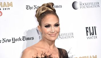 La 50 de ani are dieta pentru tinerețe fără bătrânețe! Vezi ce mănâncă Jennifer Lopez în fiecare zi