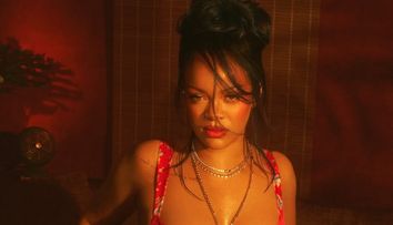 Mamă a trei copii, zero inhibiții: Rihanna, în imagini care nu ar fi trebuit să părăsească dormitorul. Fanii: “E prea mult, e deja vulgar!”