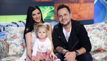 Fiica lui Alex de la trupa Zero – fan inrait Andra!