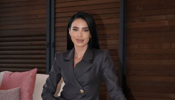 Adelina Pestrițu, țeapă uriașă pe internet: „Banii au fost luați de pe card, nu am mai putut să dau de ei”. Ce a pățit vedeta