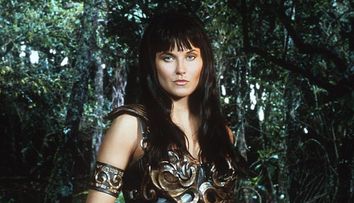 Lucy Lawless, mai sexy ca niciodata. Cat de bine arata 