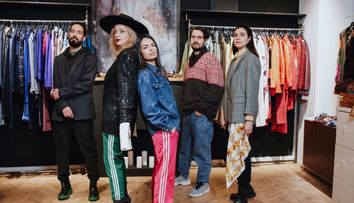 Cât te costă să ai o ținută vintage de Crăciun și Revelion? Sfaturile consultanților de modă