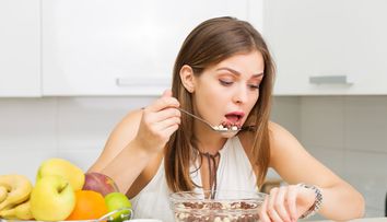Ce mănânc când sunt pe fugă? Credem că am găsit răspunsul pe care-l căutai