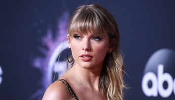Site-ul lui Taylor Swift a crăpat după ce artista a făcut marele anunț. Ce surpriză le-a pregătit fanilor din toată lumea