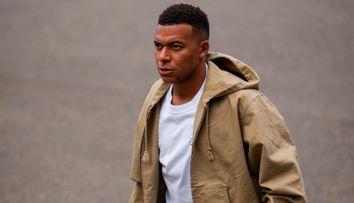Kylian Mbappé a comis-o! Ce fotografie a postat din greșeală la 5:30 dimineața. Imaginea a dispărut în câteva secunde, dar fanii au apucat să o salveze