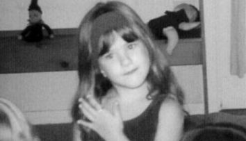 Recunoști fetița adorabilă din imagine? A ajuns una dintre cele mai iubite actrițe de la Hollywood, iar în 2016 era numită „cea mai frumoasă femeie din lume”