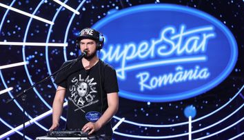 Dragoș Pădureanu, demonstrație de beatbox, rime și dans! Tânărul a făcut spectacol pe scena SuperStar