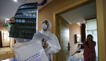 Mărturiile unei asistente de la Spitalul din Suceava, unde 92 de cadre medicale au fost infectate cu coronavirus