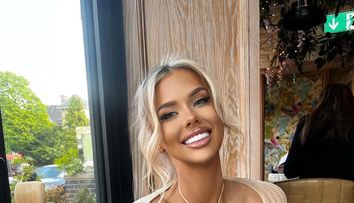 Chip de păpușă și corp de model! O lituanianca de 28 de ani face senzație de pe net: 1 milion de oameni îi adoră postările