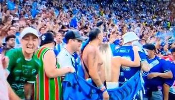 VIDEO A dansat topless în tribune, după ce Argentina a câștigat Campionatul Mondial! Imaginile care nu s-au văzut la TV