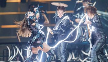 Alexandra Căpitănescu pleacă în primul turneu european! În ce orașe va cânta: „Let's rock this autumn!”